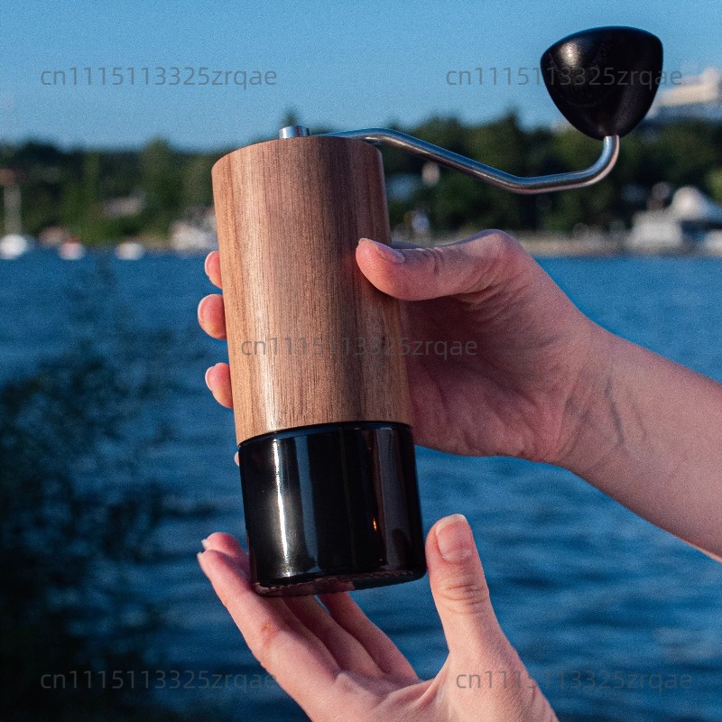 Commander C40 Manual Coffee Gr - Coffee Grinder Burr recension och pris